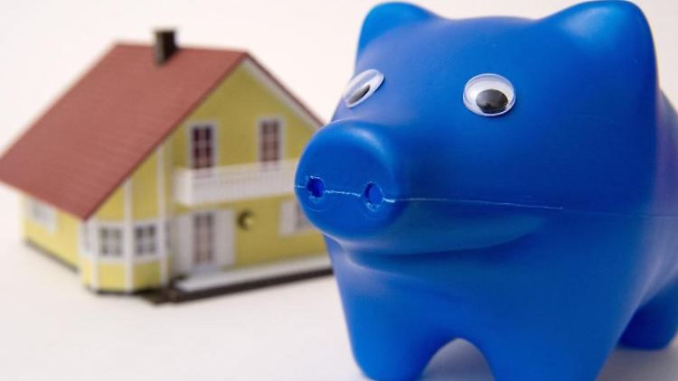 Die Zinsunterschiede zwischen dem günstigsten und dem teuersten Anbieter liegen je nach Modellfall zwischen 15.000 Euro und 63.000 Euro.