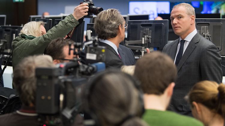 Presserummel an der Börse: Konzernchef Carsten Kengeter präsentiert "Scale".