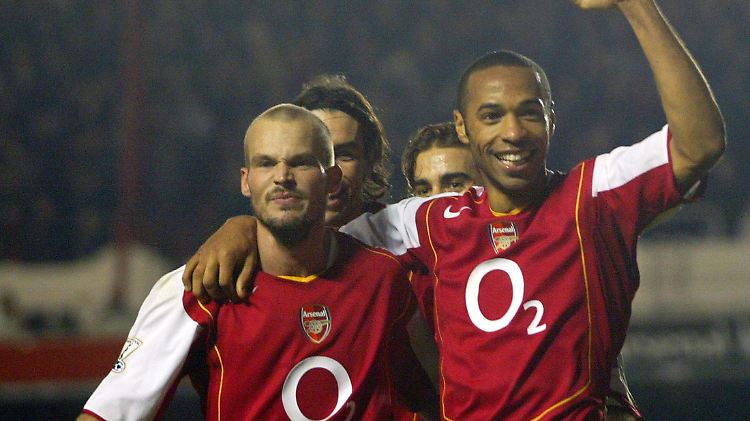 Those were the days: Fredrik Ljungberg im Dezember 2004 mit Thierry Henry.