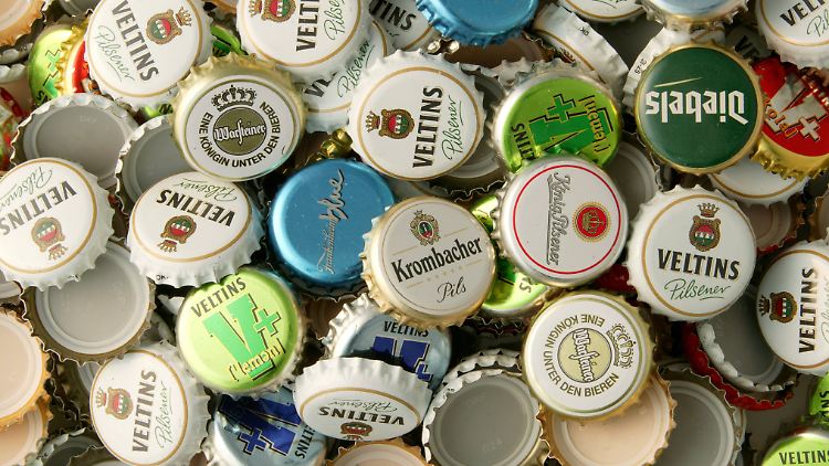 Manchmal ist beim Biertrinken mehr als nur Kopfschmerz drin.