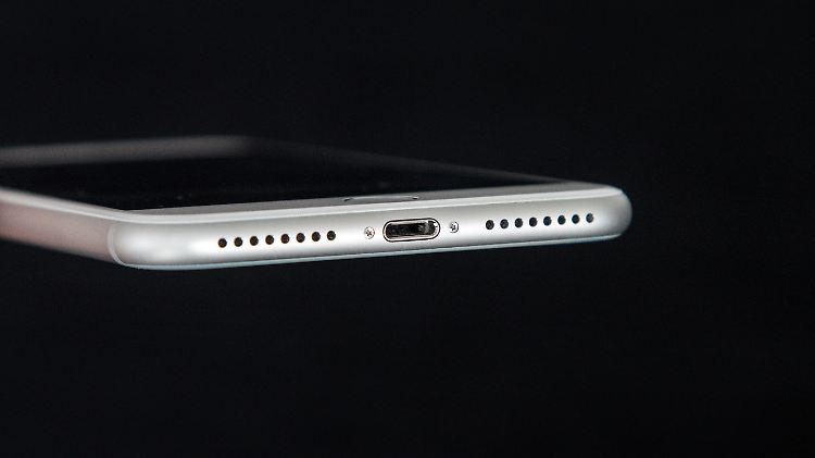 Verzichtet Apple beim iPhone 8 zugunsten von USB-C auf den Lightning-Anschluss?