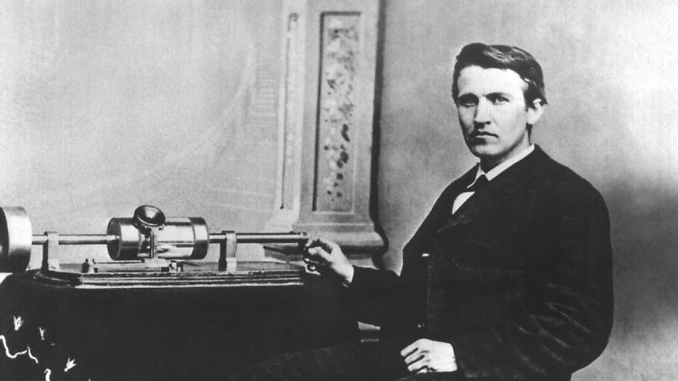 Thomas Alva Edison erfand auch den Phonographen.