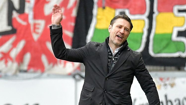 Mit dem Zustandekommen der Niederlage wollte sich Eintrachts Coach Niko Kovac nicht anfreunden.