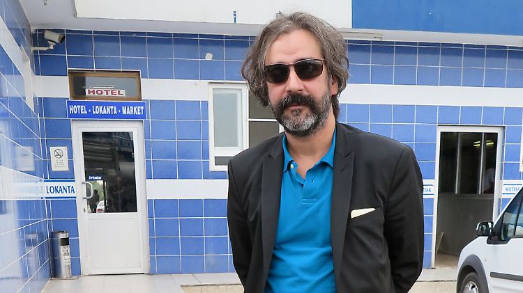 Yücel ist seit 14. Februar zunächst in Gewahrsam und dann in U-Haft. Diese kann laut türkischem Recht bis zu fünf Jahre dauern. 