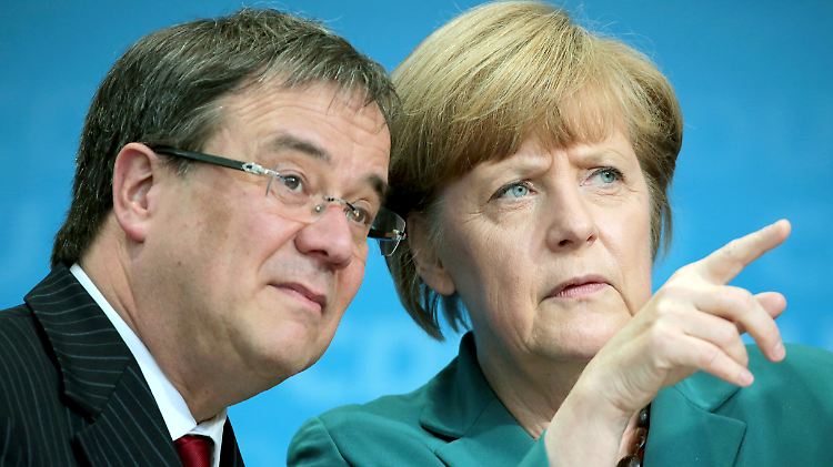 Kanzlerin Merkel mit Laschet, dem NRW-Landesvorsitzenden der CDU.
