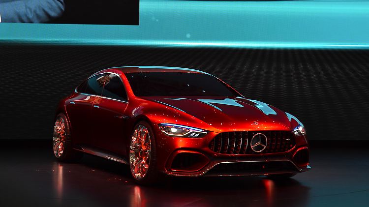 Das GT Concept ist nach Ansicht von Mercedes-Chef Dieter Zetsche das nächste "Raubtier" unter den Modellen der GT-Reihe.