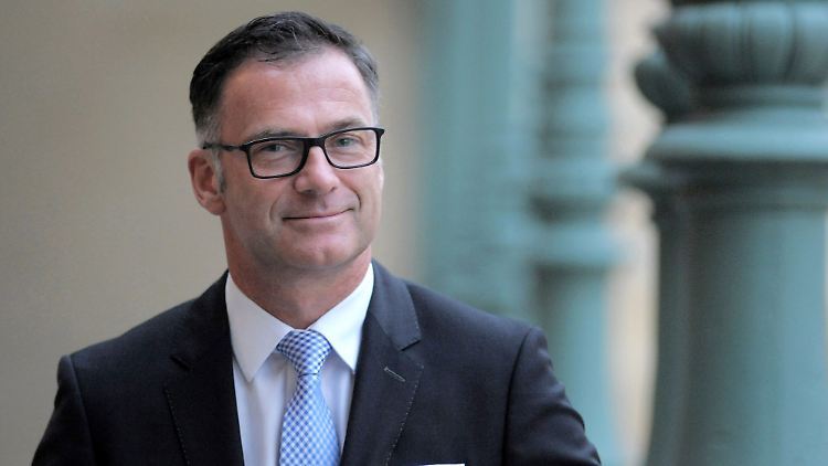Thomas Buckard ist seit dem Jahr 2000 Gründungsmitglied und Aktionär der MPF AG. Als Vorstand ist er für die Kundenakquisition und -betreuung zuständig. Zuvor arbeitete der passionierte Bergsteiger im Private Banking der Deutsche Bank AG.