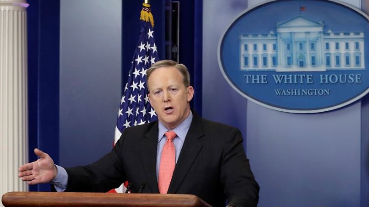Der Pressestab der US-Regierung rund um Sean Spicer hat offenbar bei den Kollegen vom Ölkonzern ExxonMobil abgeschrieben.