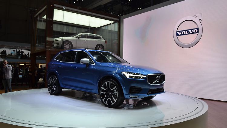 Der kleine Bruder des Volvo XC90 feierte auf dem Autosalon in Genf seine Premiere.