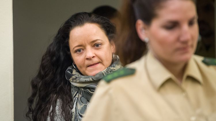 NSU-Prozess: Die Hauptangeklagte Beate Zschäpe ist unter anderem der Mittäterschaft an allen zehn NSU-Morden und an den Anschlägen der Terrorzelle angeklagt.