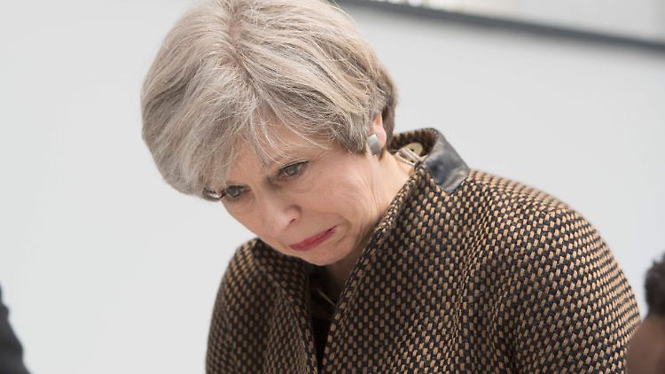 Premierministerin Theresa May benötigt die Zustimmung beider Parlamentskammern zum Brexit-Gesetz, um die Scheidung von der EU einzureichen.