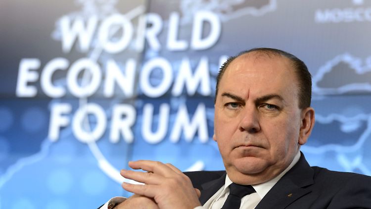 Axel Weber hat als Quereinsteiger in die Welt der Notenbank eine steile Karriere hingelegt.