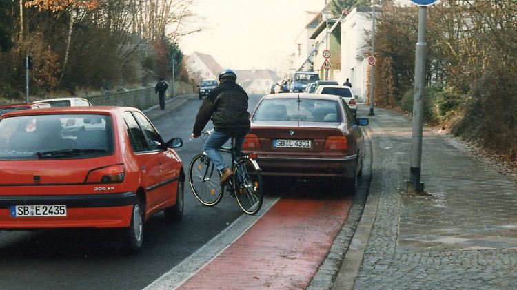 Rücksichtnahme sollten sich alle Verkehrsteilnehmer auf die Fahnen schreiben. 
