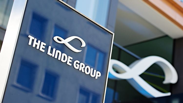 Zufriedenheit in der Münchner Linde-Zentrale.