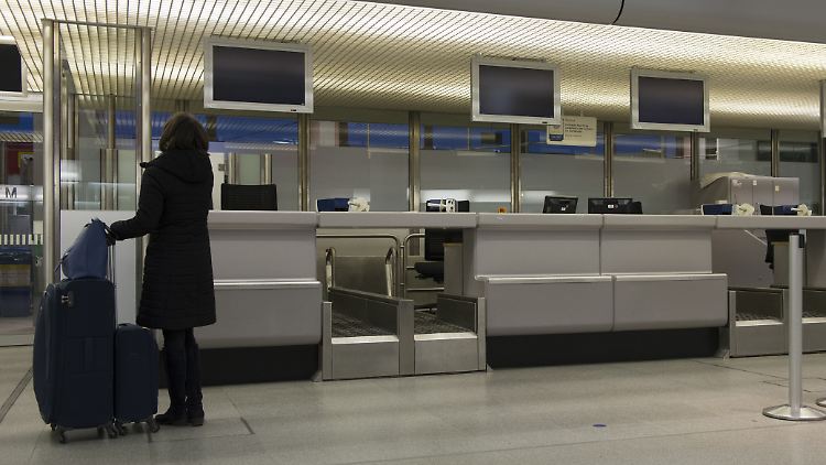 Am Flughafen Tegel dürfte es am Freitag erneut zu Beeinträchtigungen kommen.