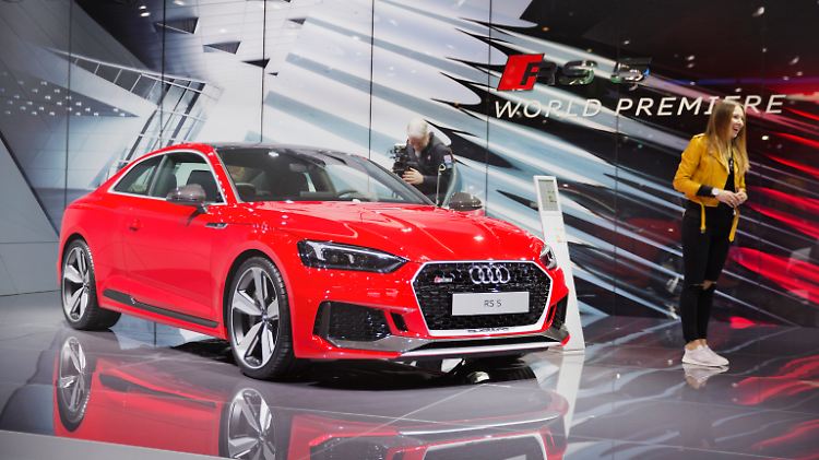 Der Audi RS5 feiert als Topmodell seine Premiere auf dem Autosalon in Genf. 