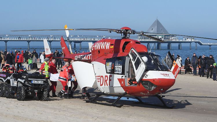 Ein Rettungshubschrauber muss Gerit Kling in ein Krankenhaus fliegen.