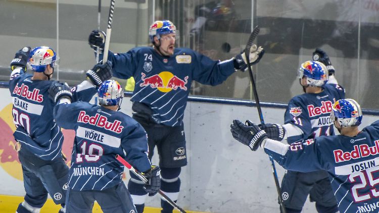 Meisterlich: Die Münchner im dritten Playoff-Viertelfinale gegen Überraschungsteam Bremerhaven.
