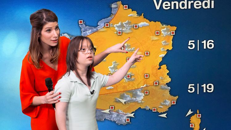 Mélanie stellte den Ausblick auf das kommende Wochenende vor, unterstützt von Profi-Moderatorin Anaïs Baydemir.