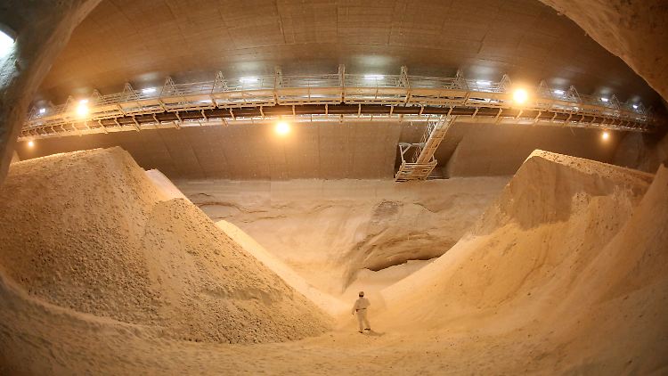 Rohsalz-Großbunker des Kaliwerks Werra bei Heringen in Hessen.