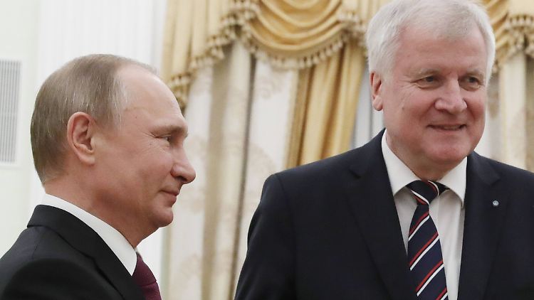 Zuletzt war Seehofer Anfang 2016 zu Gast bei Putin.