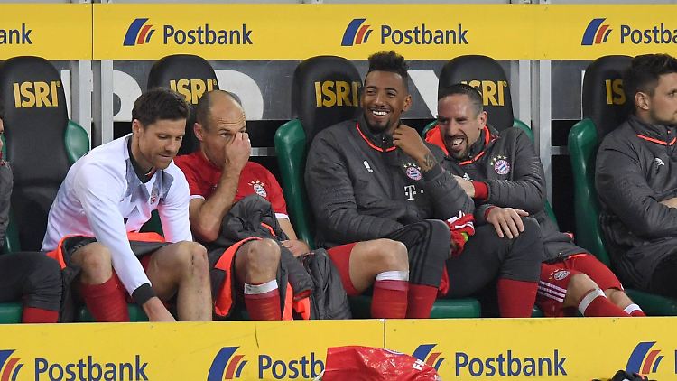 Arjen Robben fand seine Auswechslung nicht so witzig wie die Herren Alonso, Boateng und Ribéry.