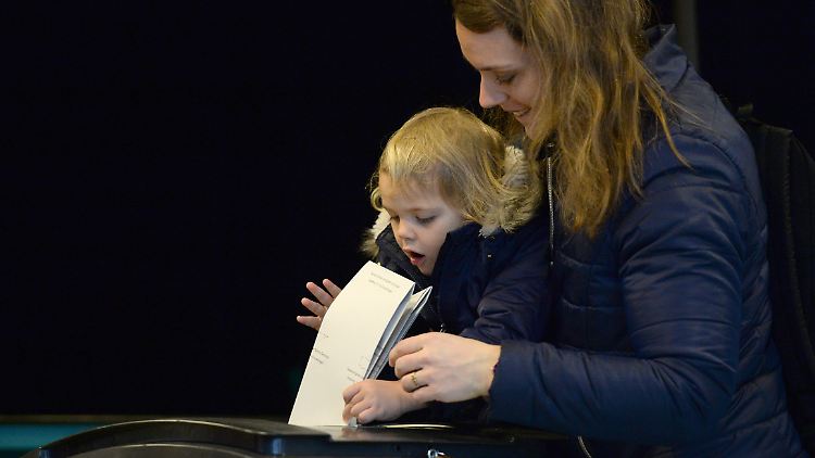 Noch darf dieses Kind nicht wählen - aber auf Dauer wird es das Wahlrecht ab Geburt geben, sagt der Geschäftsführer des Familienverbands.