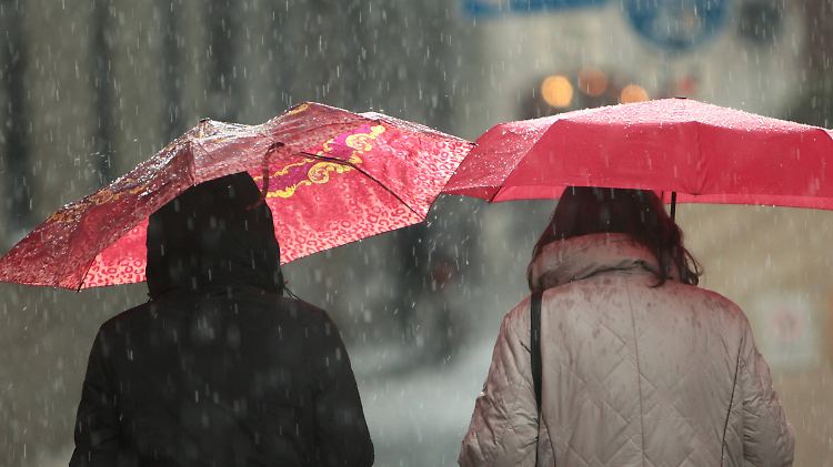 Bei solchem Wetter macht Spazierengehen gar keinen Spaß.