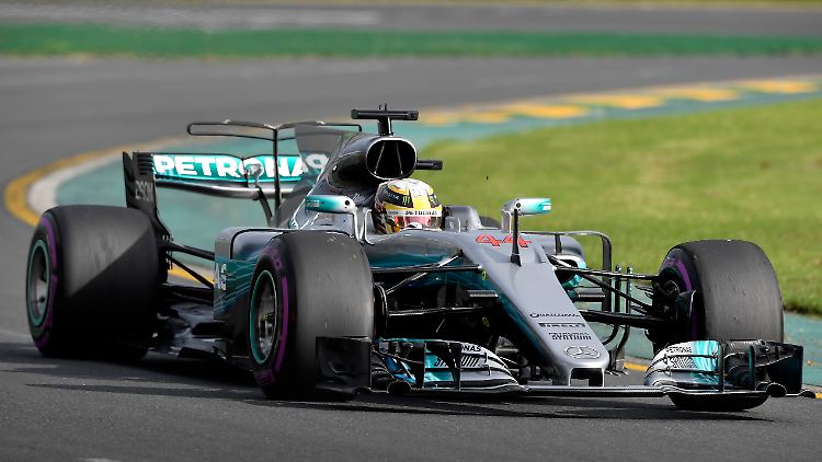 Lewis Hamilton sorgt für Rundenrekord.