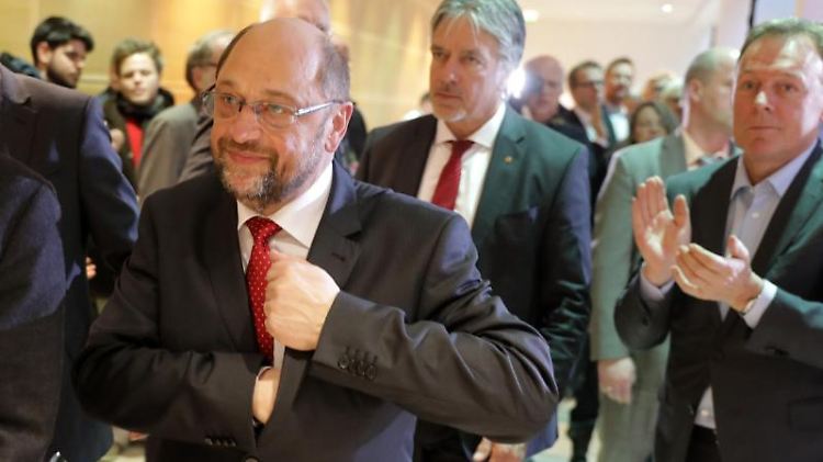 SPD-Chef Martin Schulz muss im Saarland eine Niederlage einstecken.