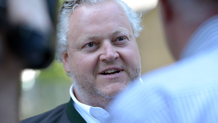 Frank Asbeck kämpft seit Jahren mit dem dramatischen Preisverfall für Solarmodule.