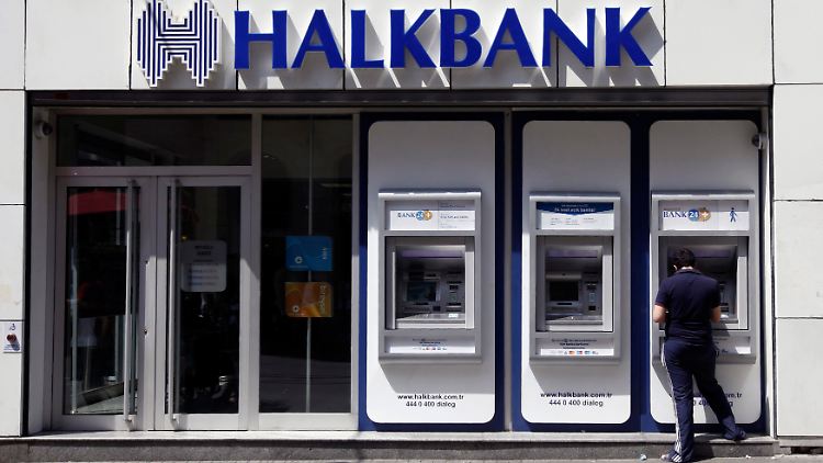 Die Halkbank ist die fünftgrößte Bank der Türkei.