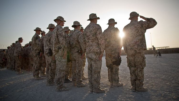 Derzeit sind etwa 980 deutsche Soldaten in Afghanistan im Einsatz.