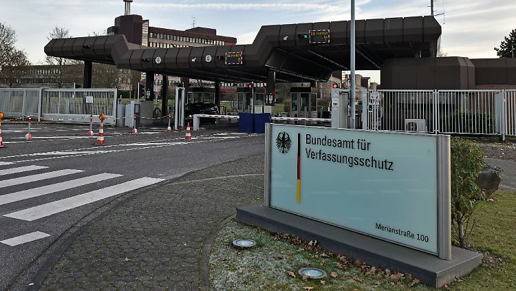Die deutsche Spionageabwehr gibt bei der Affäre um die türkische Liste kein gutes Bild ab. 