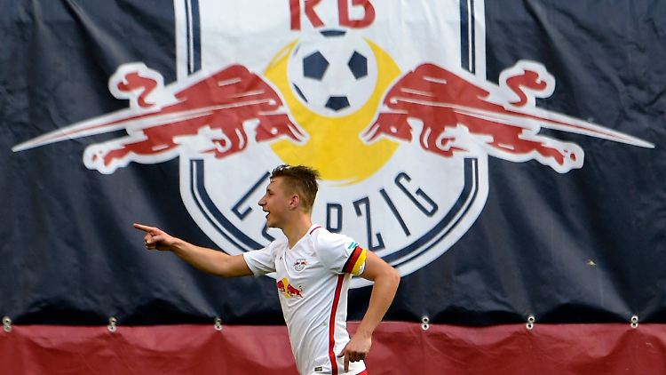 Die Roten Bullen um Kapitän Willi Orban rennen unaufhaltsam Richtung Champions League.