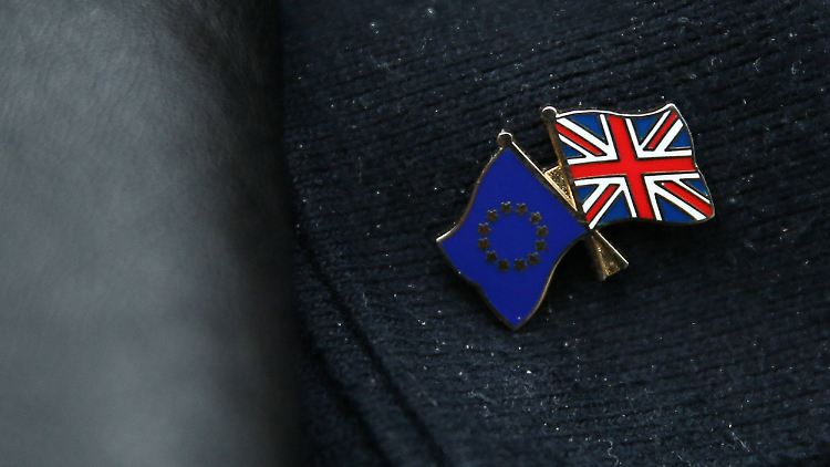 EU-Vertreter sprechen von 60 Milliarden Euro Schulden auf Seiten Großbritanniens.