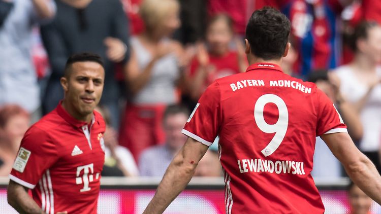 Thiago und Robert Lewandowski legen die Weltklasse-Messlatte beim FC Bayern ein bisschen höher.