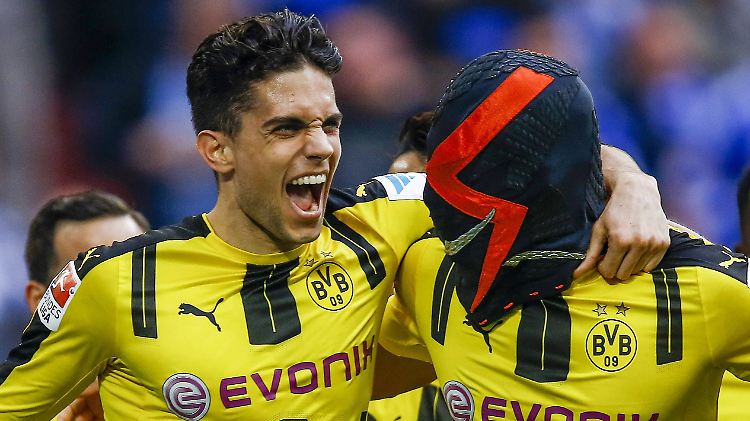 Tja: Marc Bartra und Pierre-Emerick Aubameyang.