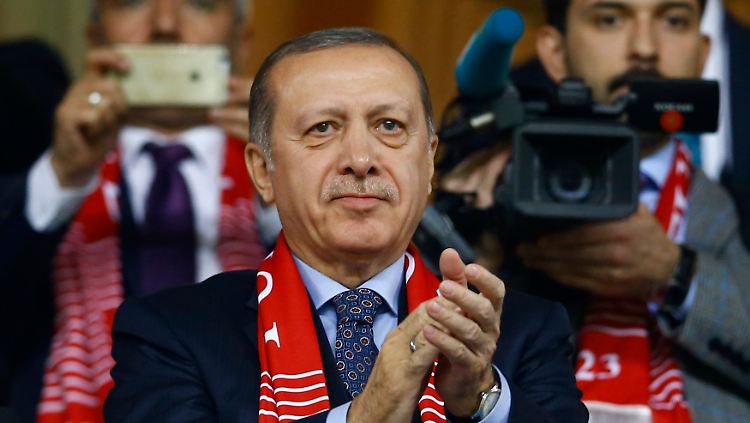 Will in der Türkei ein Präsidialsystem einführen: Recep Tayyip Erdogan. 