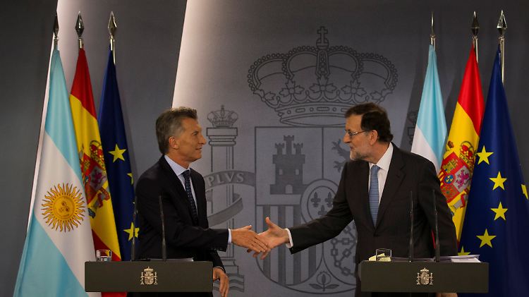 Argentiniens Präsident Mauricio Macri besuchte Spaniens Ministerpräsident Mariano Rajoy im Februar.