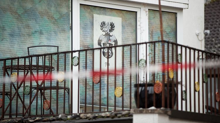 Der "Reichsbürger" soll die Schüsse aus einem Hinterhalt abgefeuert haben.
