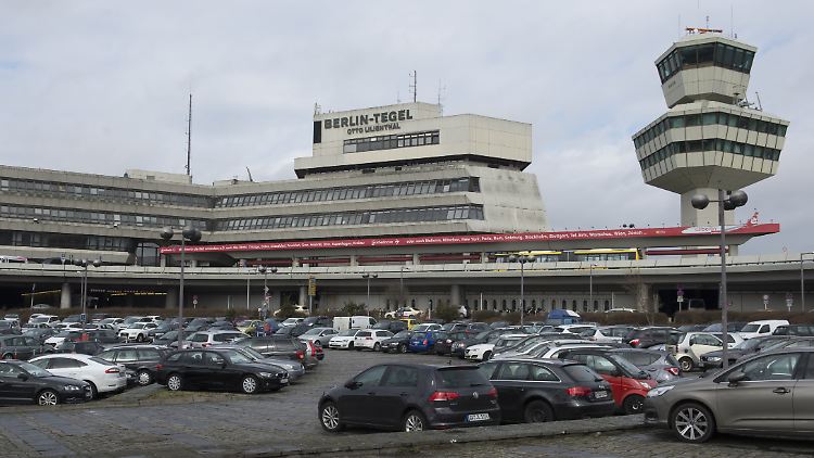 Soll der Flughafen Tegel in Betrieb bleiben? Schon bald werden die Berliner darüber entscheiden.