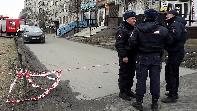In einem Wohngebiet am Stadtrand von St. Petersburg wurde die Bombe entdeckt.