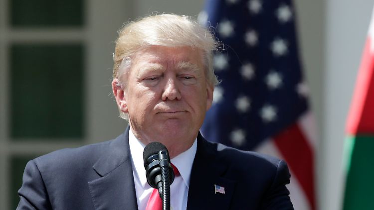Trump äußerte sich bei einer gemeinsamen Pressekonferenz mit dem jordanischen König Abdullah.