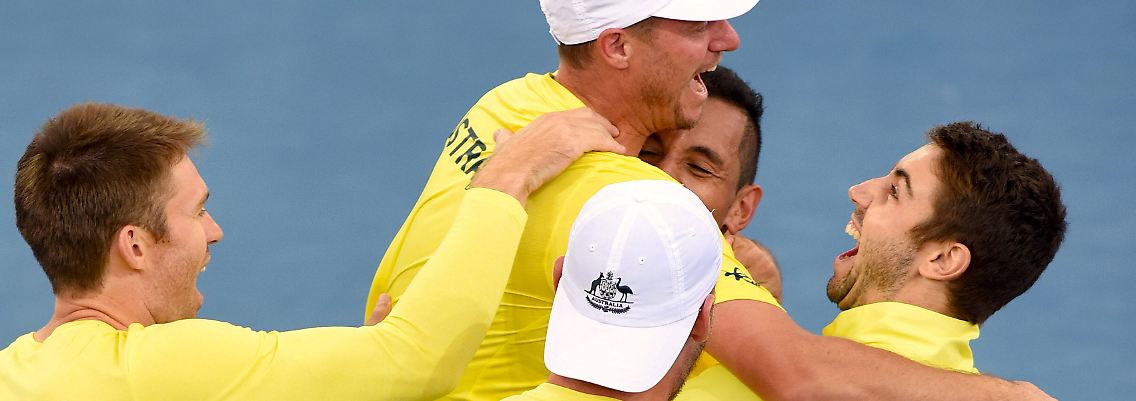 Nick Kyrgios lässt sich feiern.