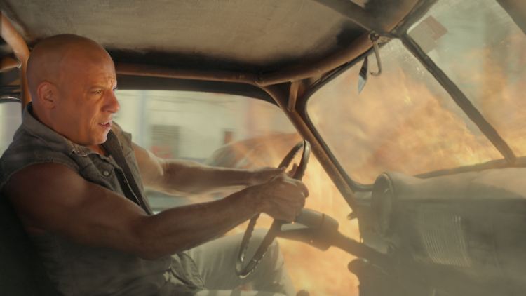 In "Fast & Furious 8" ist es um die Familie von Dominic Toretto (Vin Diesel) schlecht bestellt.