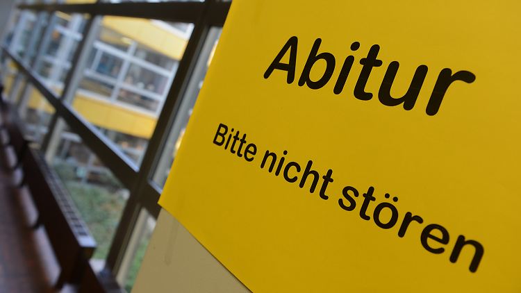 Wenn Aufgaben bekannt werden, greift ein Sicherheitsmechanismus der Kultusministerien. 