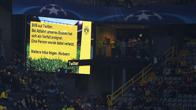 Über Twitter hielt der BVB auch die Fans im Stadion auf dem Laufenden. 