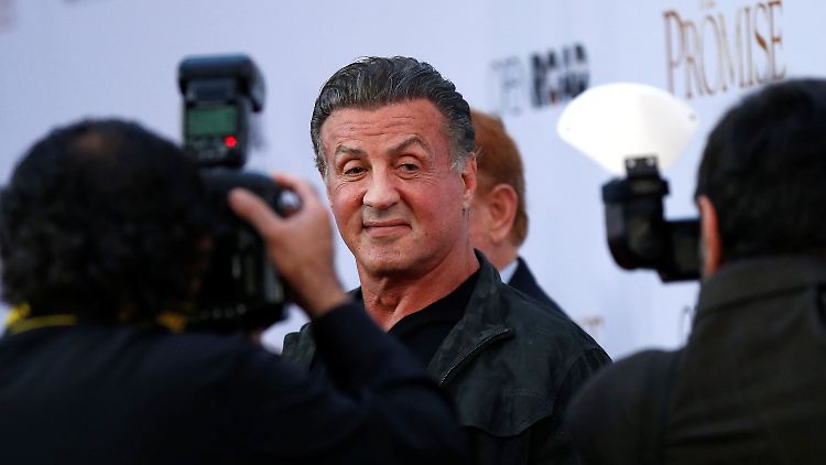 Sylvester Stallone fühlt sich betrogen.