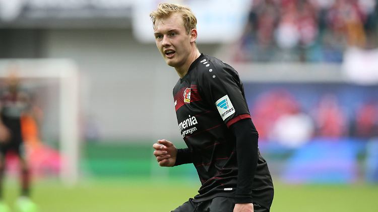 Julian Brandt - den 20-Jährigen hätte auch der FC Bayern gern im Kader.